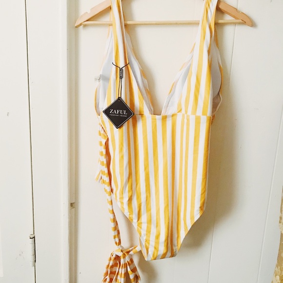 ZAFUL YELLOW STRIPED BATHING SUIT - Picture 3 of 5